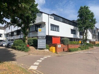Plus de détails pour Conduit Ln, Hoddesdon - Bureau à louer
