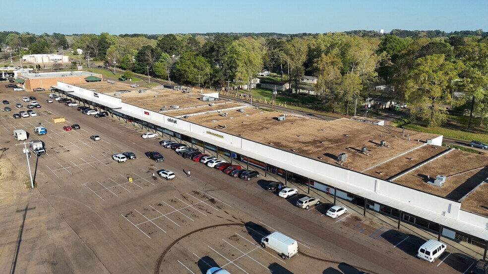 3117-3167 Us-80 E, Jackson, MS à louer - Photo de l’immeuble – Image 3 sur 3