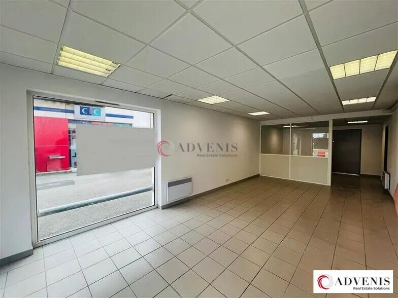 Local commercial dans Eysines à louer - Photo intérieure – Image 2 sur 5