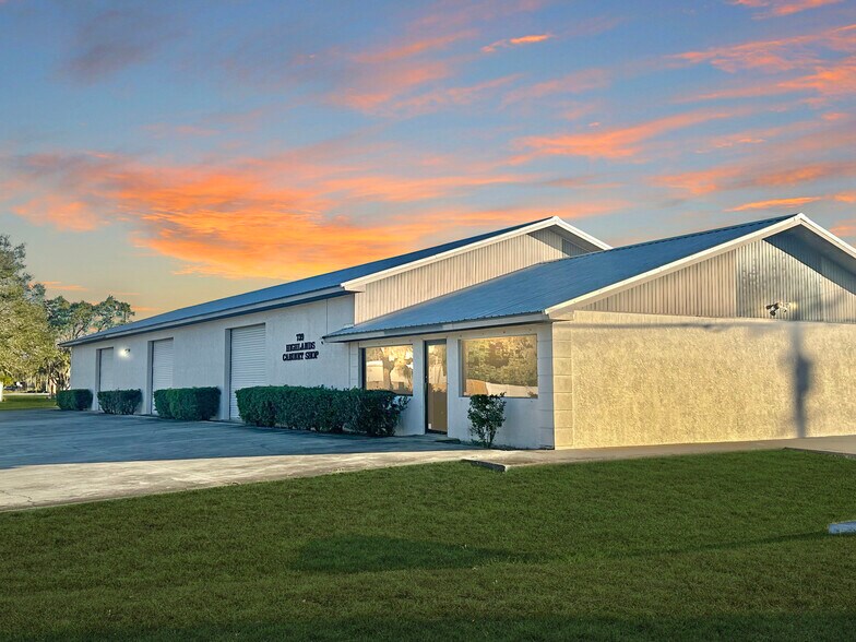 739 Glenwood Ave, Sebring, FL à vendre - Photo de l’immeuble – Image 1 sur 28