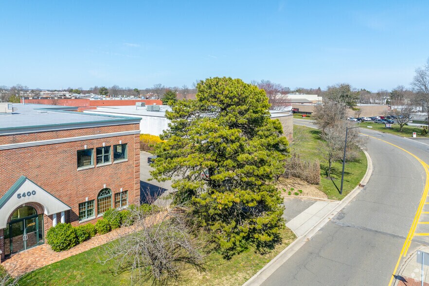 5400 New Horizons Blvd, Amityville, NY à vendre - Aérien – Image 3 sur 6