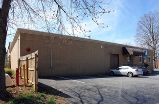 Plus de détails pour 1108 9th Ave NE, Hickory, NC - Industriel/Logistique à vendre