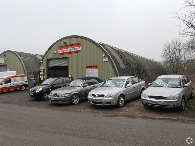 Boughton Industrial Est, Boughton à vendre - Photo de l’immeuble – Image 2 sur 2