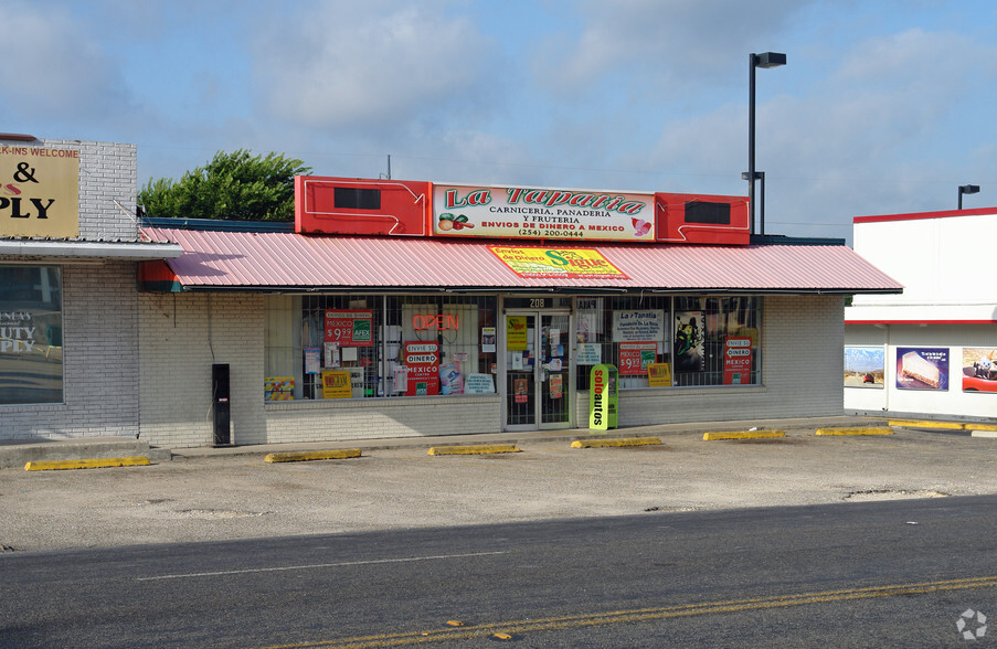 208 W Rancier Ave, Killeen, TX à louer - Photo de l’immeuble – Image 3 sur 4