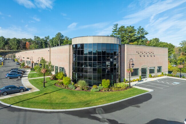 Plus de détails pour 25 Rundlett Way, Middleton, MA - Industriel/Logistique à louer