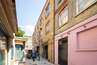 Plus de détails pour 3 Nottingham Ct, Londres - Bureau à louer