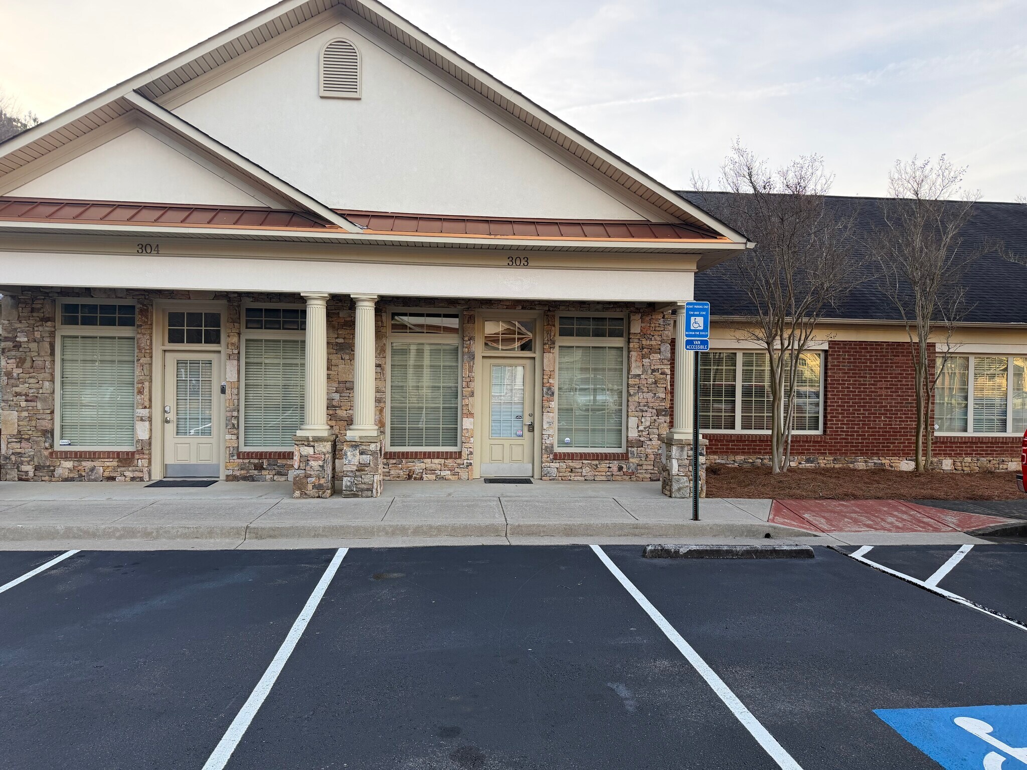 1815 Satellite Blvd, Duluth, GA à louer Photo principale– Image 1 sur 17