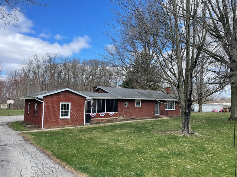 855 Georgetown Rd, Salem, OH à vendre - Photo de l’immeuble – Image 3 sur 28