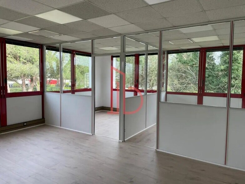 Bureau dans Gradignan à vendre - Photo intérieure – Image 3 sur 5