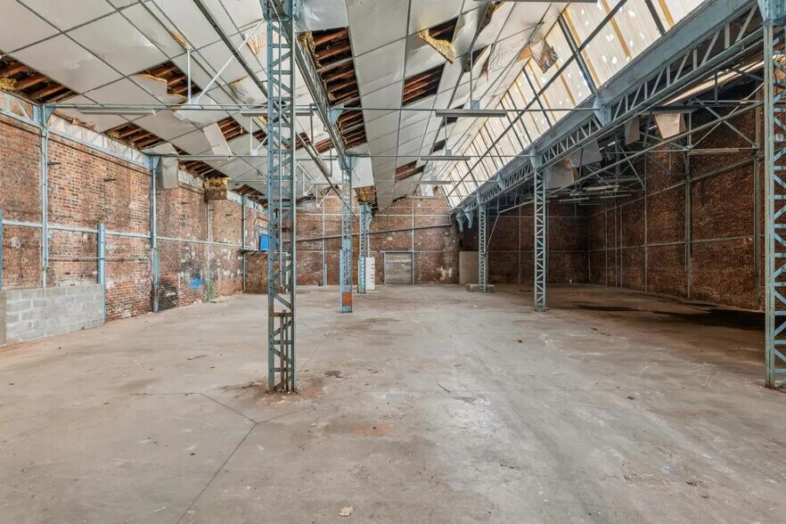 Local commercial dans Montreuil à louer - Photo intérieure – Image 2 sur 14