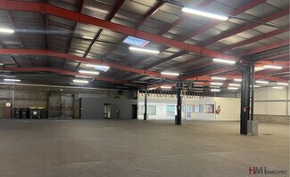 Plus de détails pour Industriel/Logistique à louer