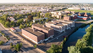 Plus de détails pour 2275 Bridge St, Philadelphia, PA - Bureau, Industriel/Logistique à louer