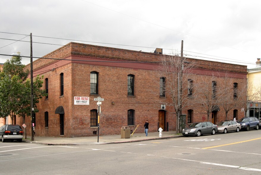 2180-2182 Bryant St, San Francisco, CA à louer - Photo de l’immeuble – Image 2 sur 4