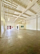 2064 Gravenstein Hwy N, Sebastopol, CA à louer Photo intérieure– Image 2 sur 3
