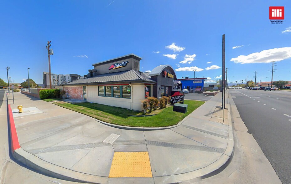44836 10th St W, Lancaster, CA à louer - Photo de l’immeuble – Image 3 sur 4