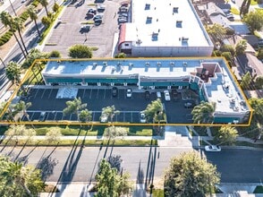 10759 Magnolia Ave, Riverside, CA à louer Photo intérieure– Image 1 sur 3