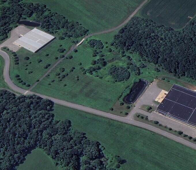 Lawrence Paquette Industrial Drive, Champlain, NY à vendre - Aérien – Image 2 sur 2