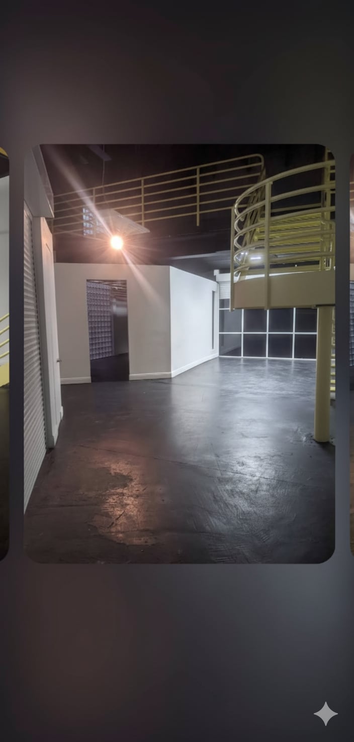 20165-20199 NE 16th Pl, Miami, FL à louer Photo intérieure– Image 1 sur 2