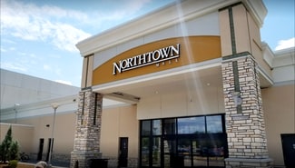 Plus de détails pour 398 Northtown Dr, Blaine, MN - Local commercial à louer