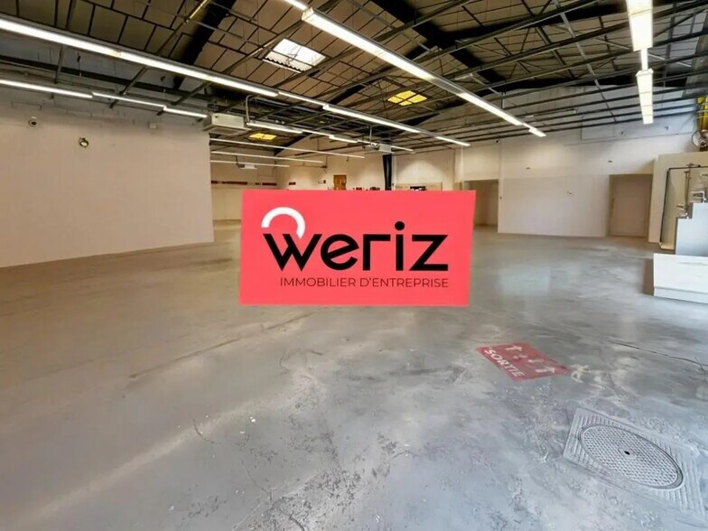 Local d’activités dans Aubagne à louer - Photo intérieure – Image 1 sur 3