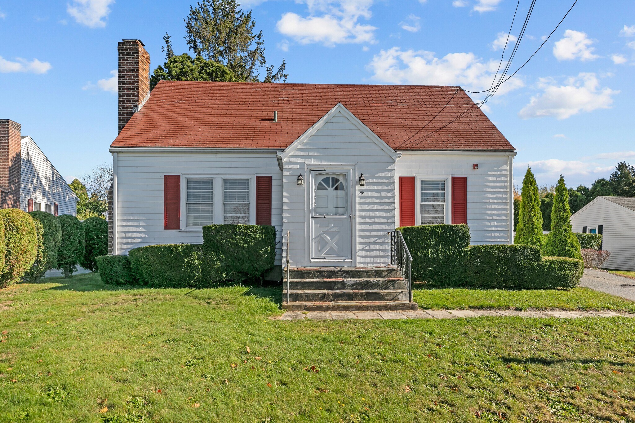 74 Valley Rd, Middletown, RI à vendre Photo de l’immeuble– Image 1 sur 49