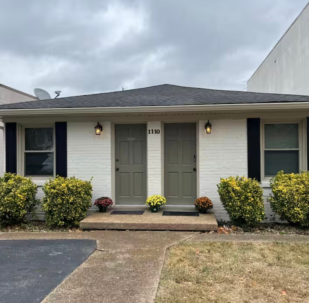 1110 17th Ave S, Nashville, TN à vendre Photo de l’immeuble– Image 1 sur 22