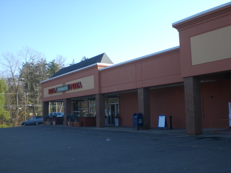 45 Chamberlain Hwy, Berlin, CT à louer - Photo de l’immeuble – Image 3 sur 10