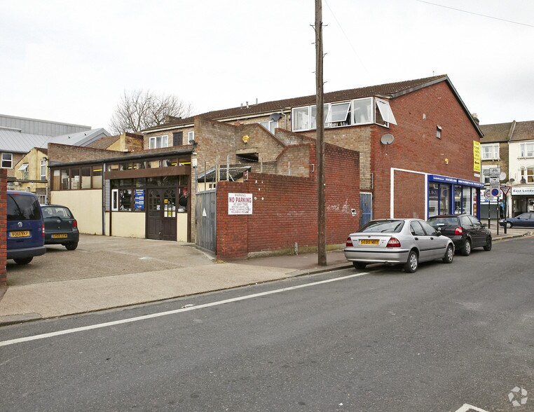 660-666 Romford Rd, Londres à vendre - Photo de l’immeuble – Image 3 sur 3