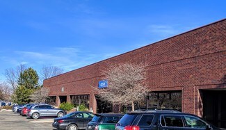 Plus de détails pour 520 Courtney Way, Lafayette, CO - Bureau à louer