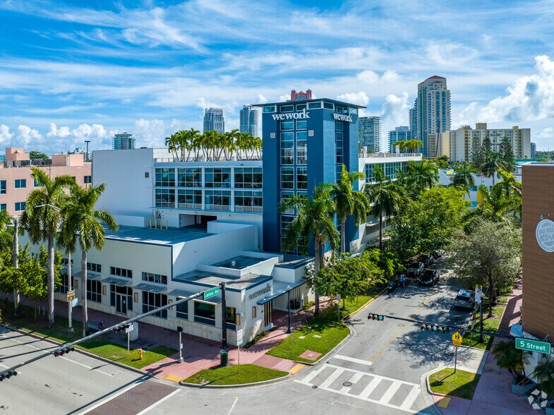 429 Lenox Ave, Miami Beach, FL à louer - Photo de l’immeuble – Image 1 sur 12