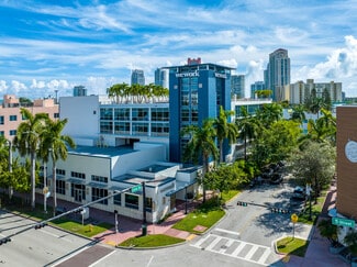 Plus de détails pour 429 Lenox Ave, Miami Beach, FL - Coworking à louer