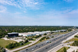 1215 N Service Rd W, Oakville, ON - Vue aérienne  vue de carte