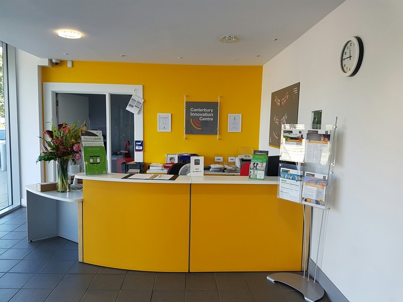 University Rd, Canterbury à louer - Hall d’entrée – Image 2 sur 7