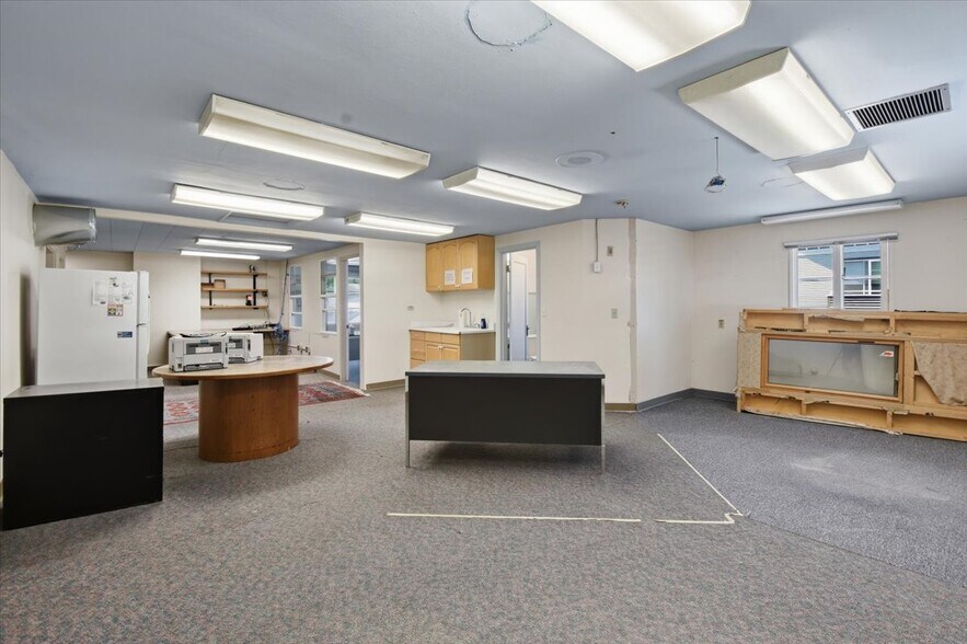 10310 Aurora Ave N, Seattle, WA à vendre - Photo de l’immeuble – Image 3 sur 31