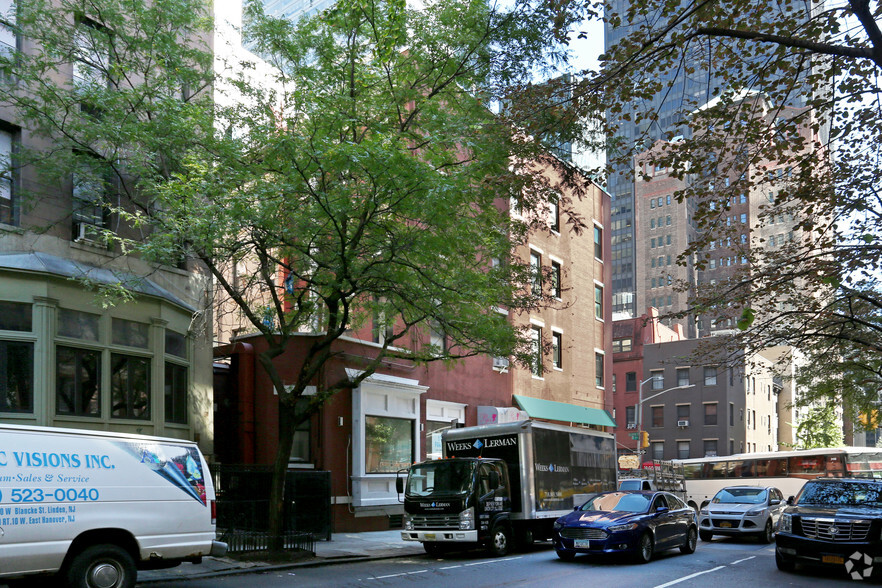 334 Lexington Ave, New York, NY à louer - Photo de l’immeuble – Image 3 sur 5