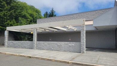 16161-16261 Highway 101 S, Brookings, OR à louer Photo de l’immeuble– Image 2 sur 2