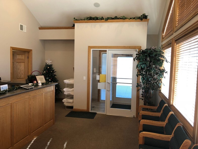 1905 Vine St, Hays, KS à vendre - Autre – Image 3 sur 29