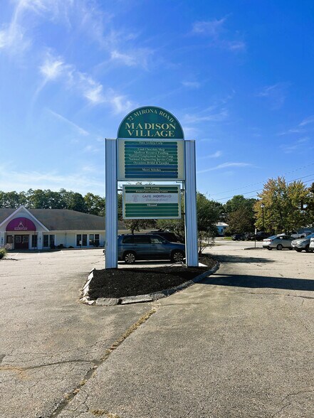 72 Mirona Rd, Portsmouth, NH à louer - Photo de l’immeuble – Image 2 sur 4