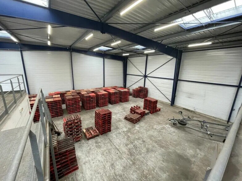 Industriel/Logistique dans Grand-Fougeray à louer - Photo de l’immeuble – Image 2 sur 10