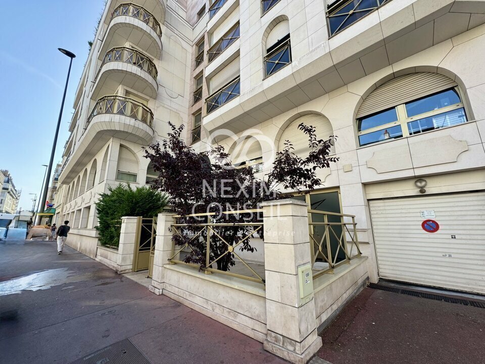 Bureau dans Levallois-Perret à vendre Photo de l’immeuble– Image 1 sur 11