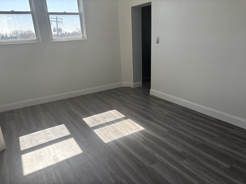 1004 Reisterstown Rd, Pikesville, MD à louer - Photo intérieure – Image 3 sur 12