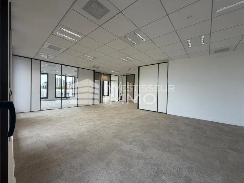 Bureau dans Montévrain à louer Photo intérieure– Image 1 sur 5