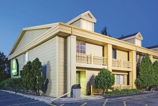 Plus de détails pour 1886 Rath Ln, Oshkosh, WI - Hôtellerie à vendre