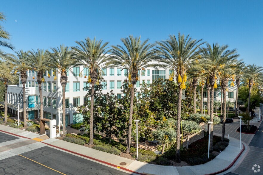 30 Enterprise, Aliso Viejo, CA à vendre - Photo principale – Image 1 sur 10
