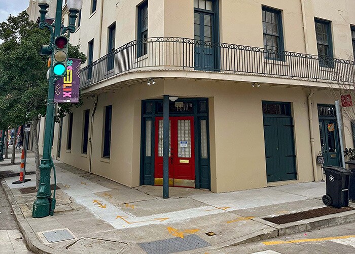750 Camp St, New Orleans, LA à louer Photo de l’immeuble– Image 1 sur 7
