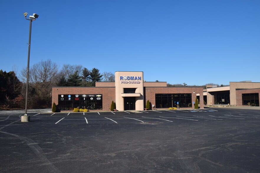 45-53 Washington St, Foxborough, MA à louer - Photo de l’immeuble – Image 2 sur 4