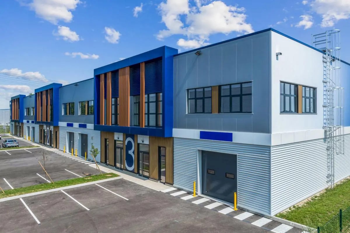 Local d’activités dans Saint-Michel-sur-Orge à louer Photo de l’immeuble– Image 1 sur 17