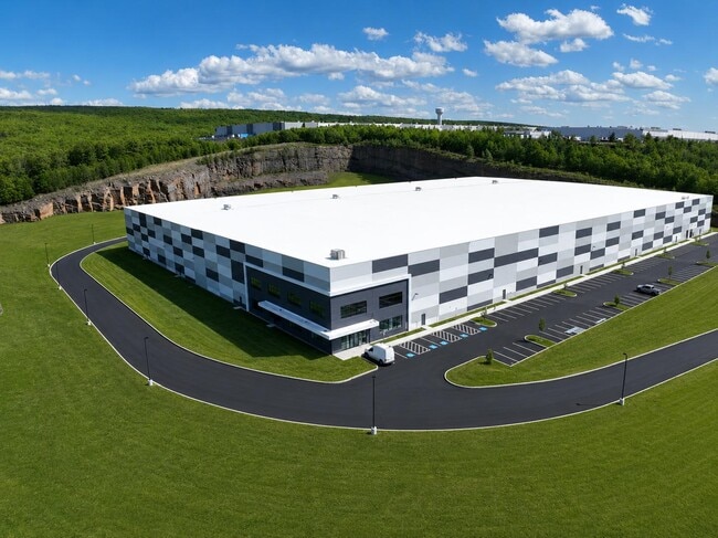 Plus de détails pour Valley View Dr, Jessup, PA - Industriel/Logistique à louer