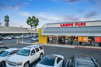 Plus de détails pour 1348-1438 W 7th St, Upland, CA - Local commercial à louer