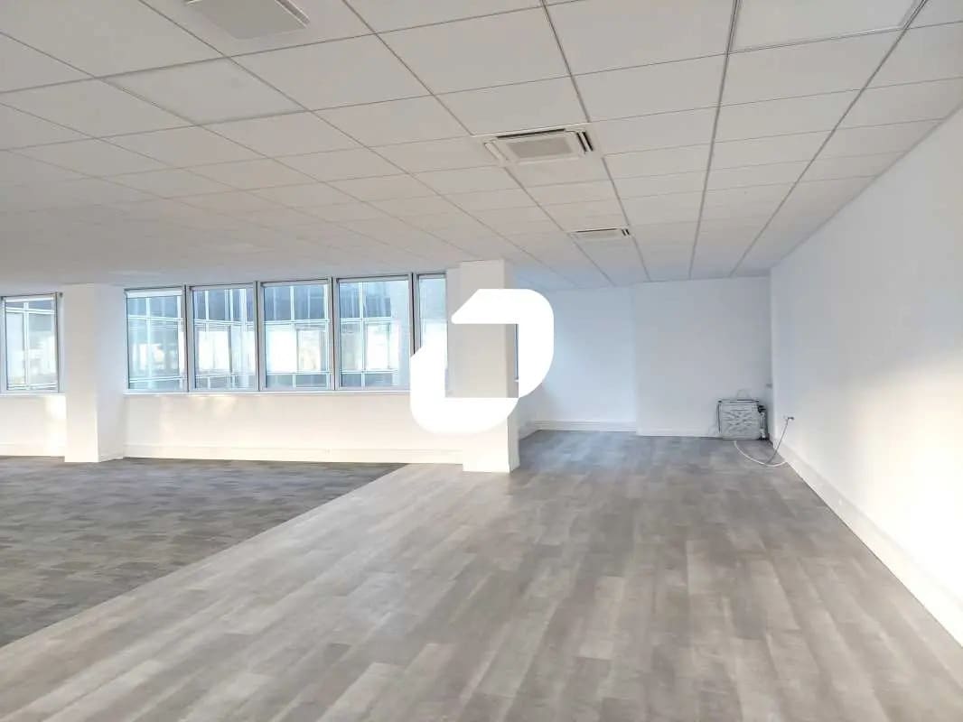 Bureau dans Vélizy-Villacoublay à louer Photo intérieure– Image 1 sur 1